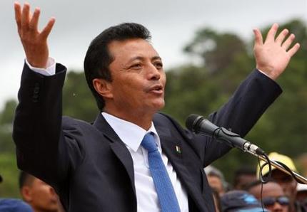 Comment l&rsquo;ex-pr&eacute;sident malgache Marc Ravalomanana tente de revenir  