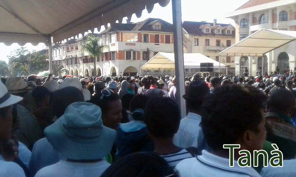 madagascar 1525601998-tana.jpg